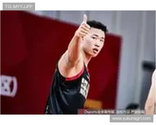 贺希宁首度当选常规赛MVP 入选一阵